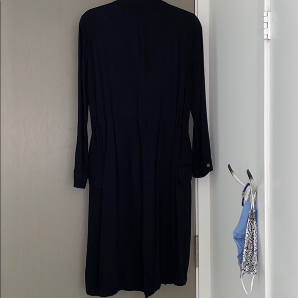 Black Jacket - Picture 5 of 7